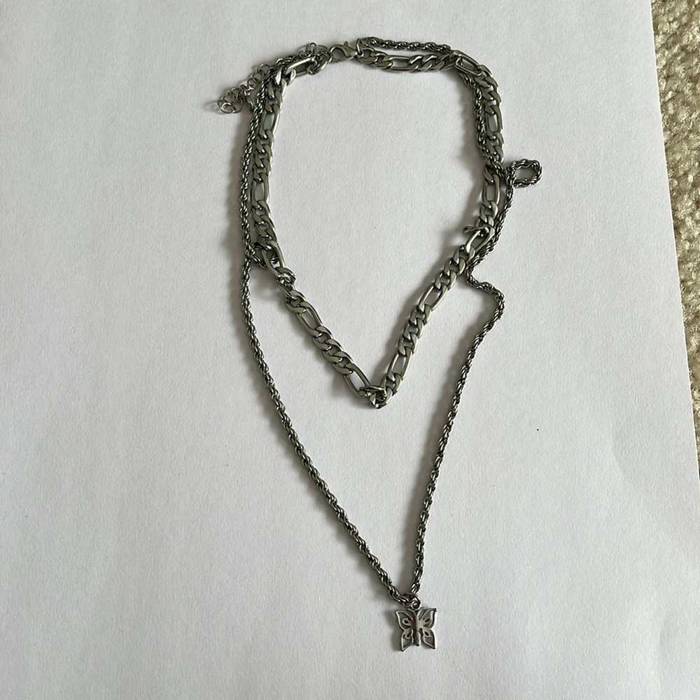brandy melville butterfly 2-part chain